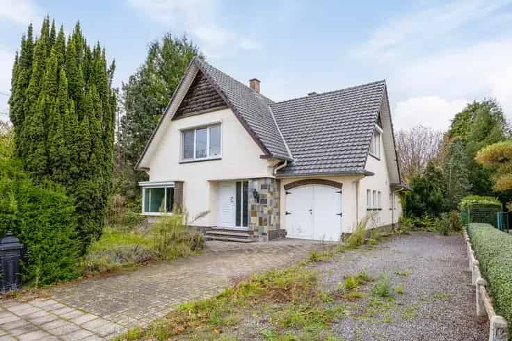 Huis Te Koop Zoutleeuw 3 Slaapkamers 13a 86ca Te Moderniseren