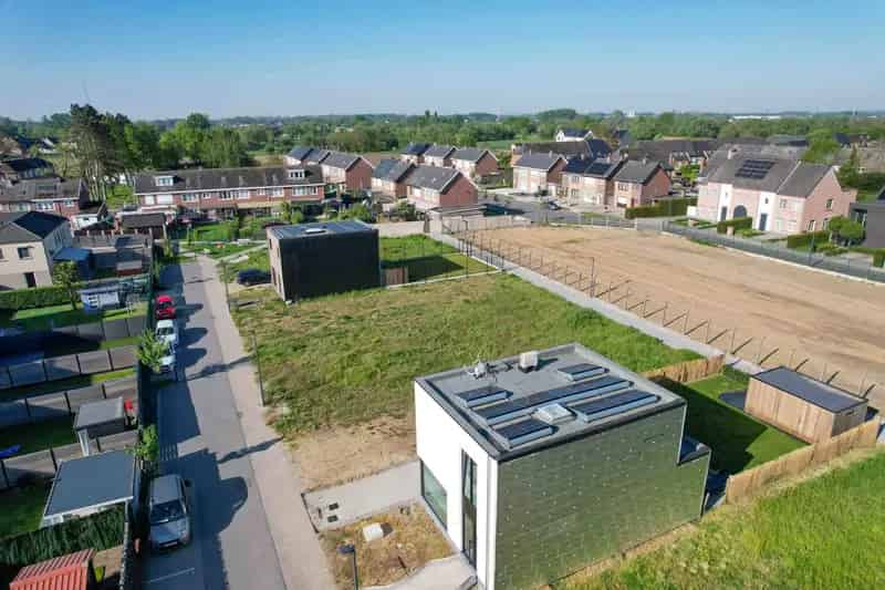 Bouwgrond te Huur Tisselt: Halfopen Bebouwing 300m²