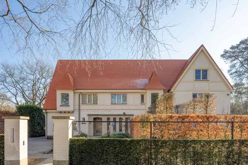 Ruime Villa Koningshof Zwembad Praktijkruimte Grote Gezinnen
