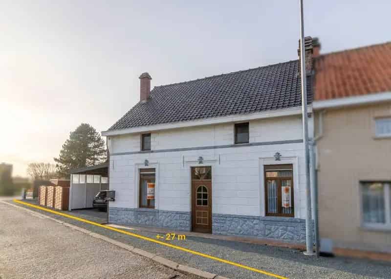 Te renoveren woning Meerbeke