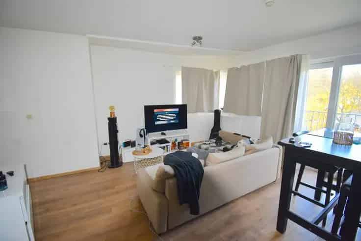 Ruime Studio te Koop Anderlecht 2e Verdieping