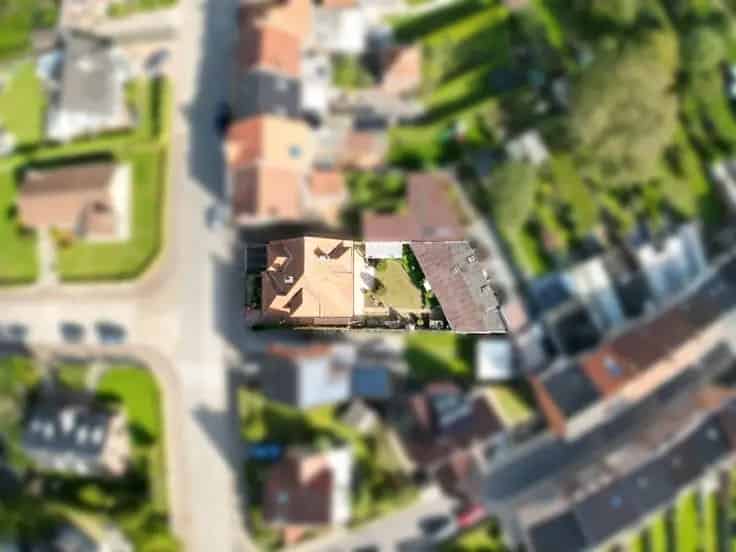 Villa te Koop Overboelare: Gerenoveerd met Atelier en Tuin