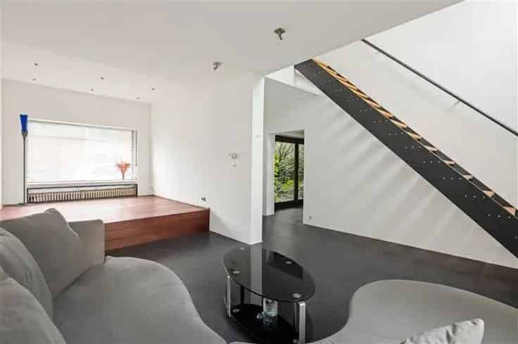 Huis Te Koop Turnhout: Rustige Woning met Stadstuin
