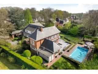 Villa te koop Mechelen Zuid 538m² gerenoveerd zwembad