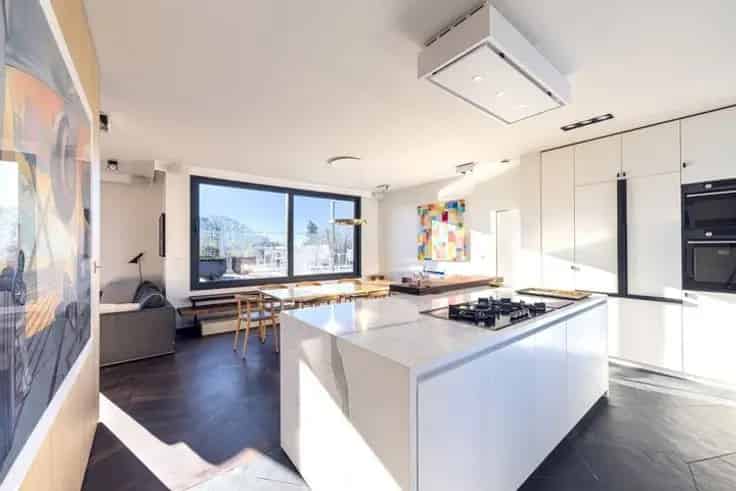 Penthouse te Koop Brussel - 3 Slaapkamers - Terras 75m2 - Jacuzzi