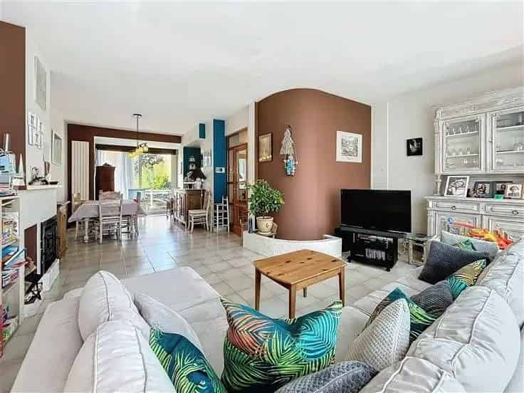 Huis Te Koop Koningslo 4 slaapkamers 180m²