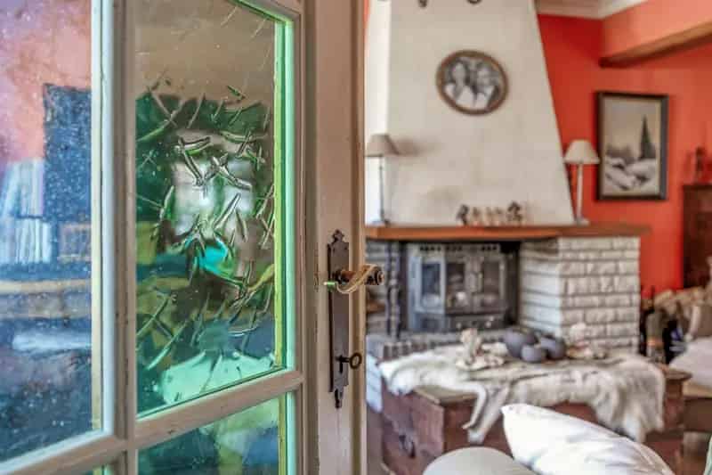 Huis te koop Stroppen: Instapklare woning met praktijkruimte