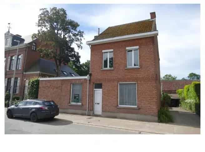 Halfopen Bebouwing Sombeke 2 slaapkamers Schuur