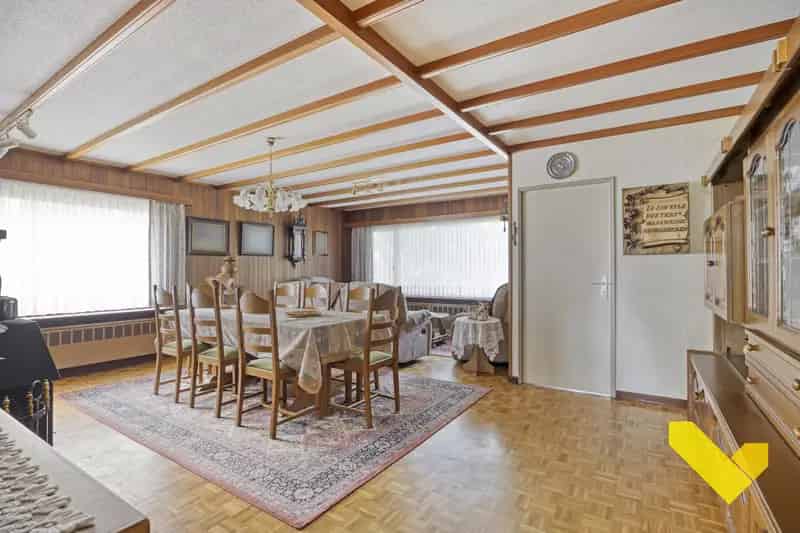 Huis te koop Mol: 3 slaapkamers, onderkelderd, kindvriendelijk