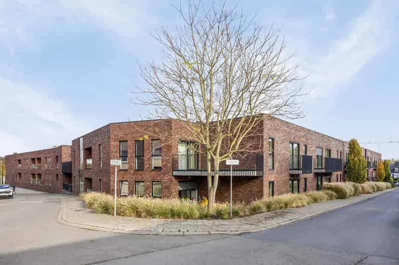 Studio te Diegem nabij station met autostaanplaats