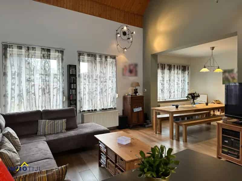 Ruime gezinswoning 5 slaapkamers tuin garage Moorsel