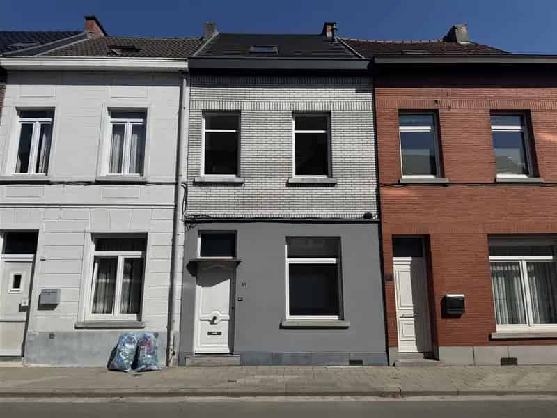 Rijwoning te Huur Aalst Centrum Tuin 3 slaapkamers