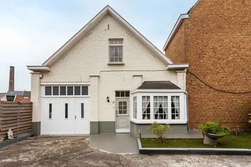 Charmante stadswoning met ruime garage