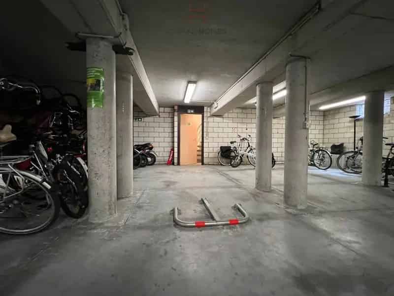 Staanplaats Leopoldlaan - Centraal gelegen