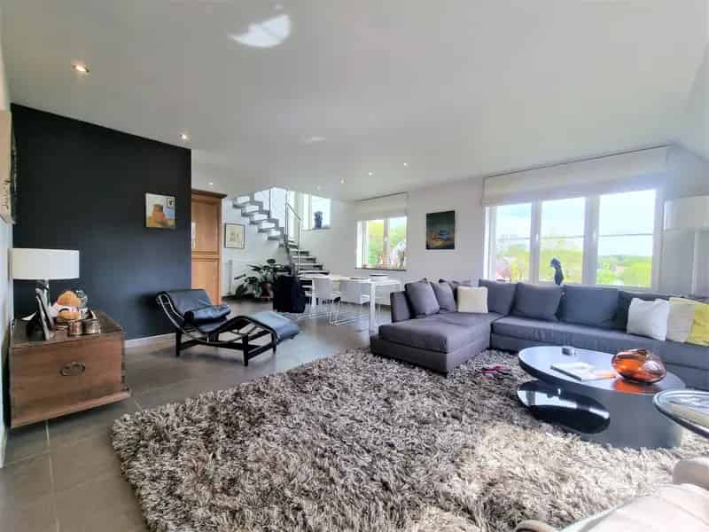 Appartement te koop Drongen: Ruim hoekappartement nabij Leie