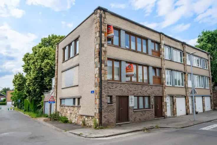 Huis te Koop Oupeye 4 slaapkamers 230m² 2 garages