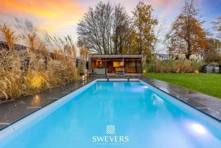 Luxueuze Villa te Koop Sint Truiden Zwembad Poolhouse
