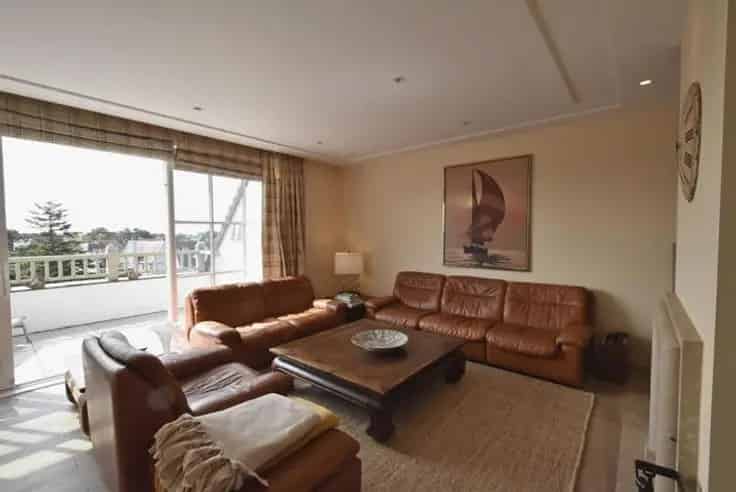 Duplex Te Koop: Stijlvol Appartement met Prachtig Uitzicht