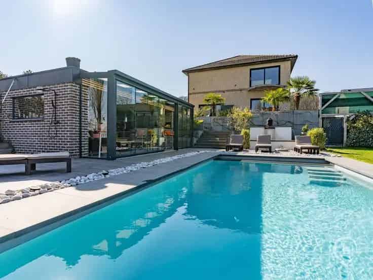 Luxe Villa te Koop Dave 260m2 3 slaapkamers Zwembad Zonnepanelen
