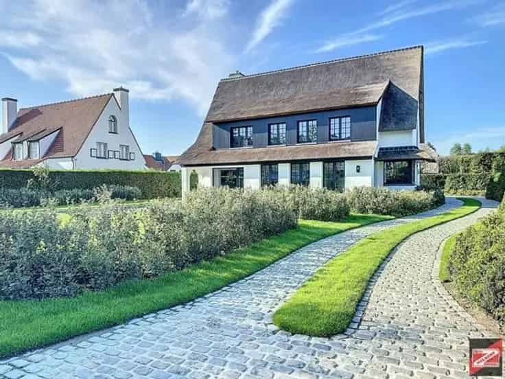 Villa Te Koop Zoute: 6 slaapkamers, Zwembad, 988m²