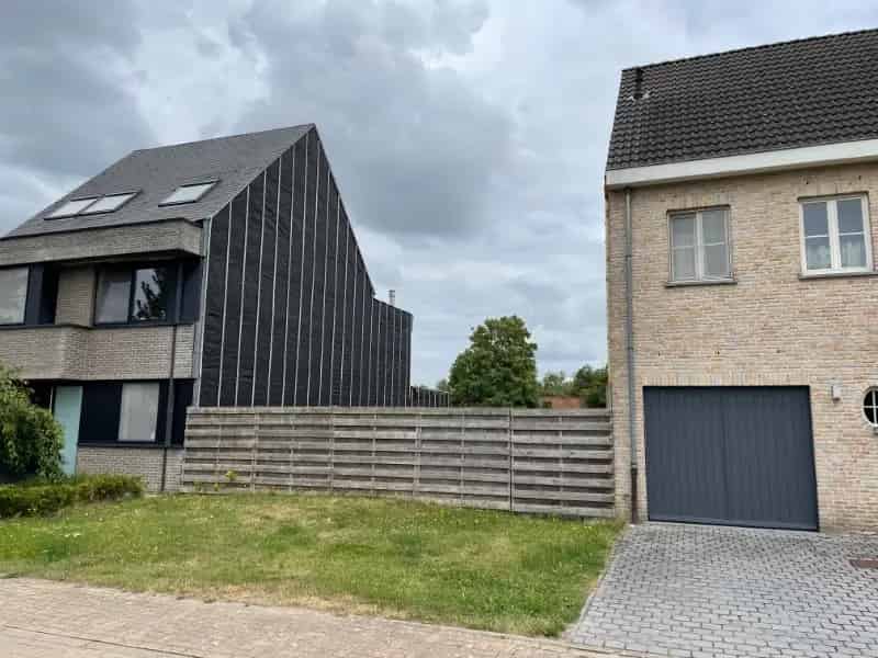 Bouwgrond 435m² Aan Het Water Rustige Toplocatie
