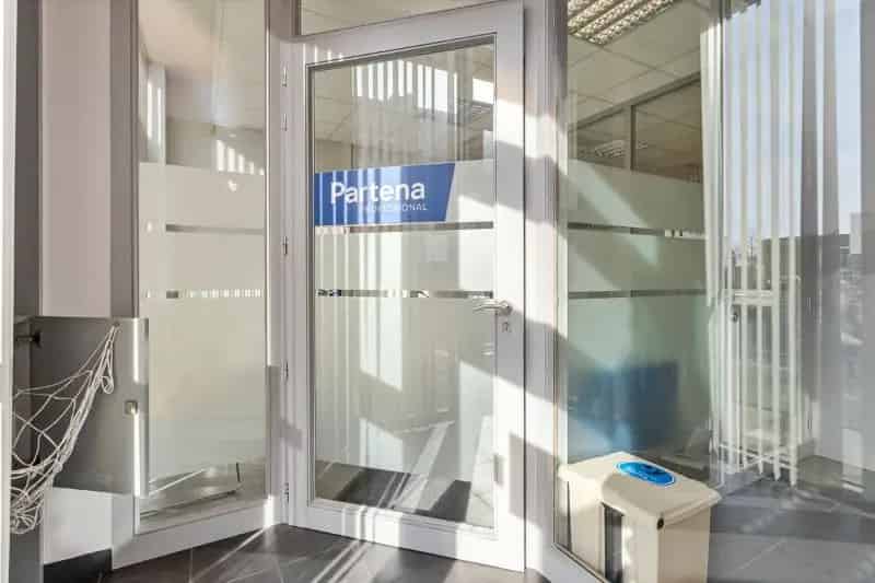 Handelspand 490m² met Parking Centrum Eeklo