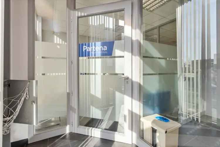 Handelspand 490m² met Parking Centrum Eeklo