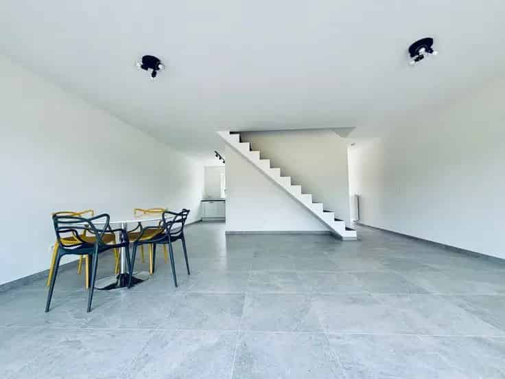 Huis Te Koop: Nieuwbouw Villa 180m2 4 slaapkamers