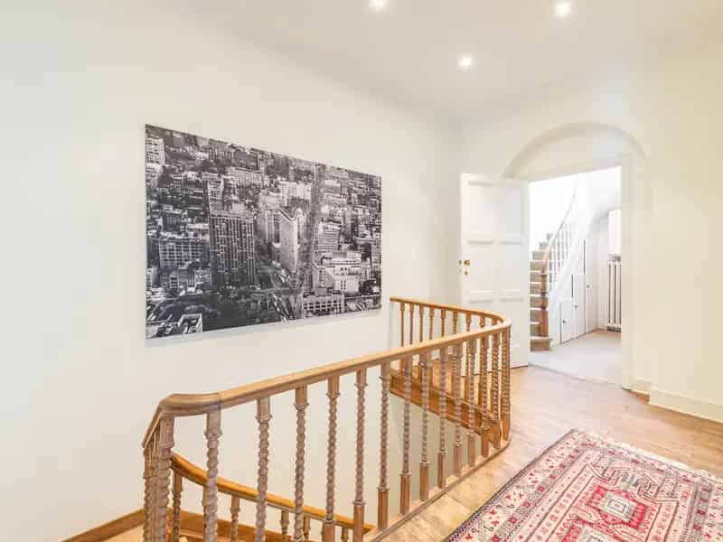 Huis te huur Ukkel Montjoie 4 slaapkamers grote tuin