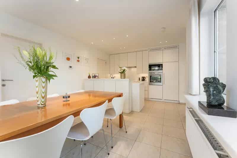 Huis met Loodsen te Koop in De Haan