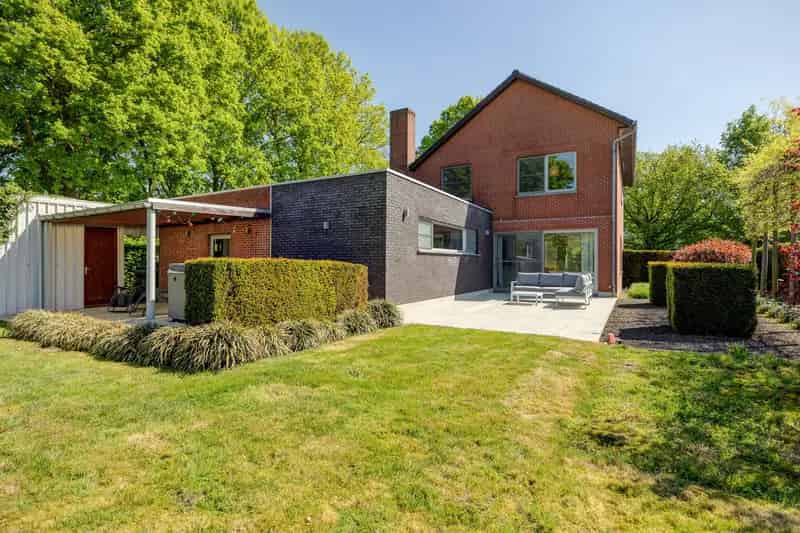 Huis te koop Hasselt: 5 slaapkamers, 3 badkamers, zonneterras