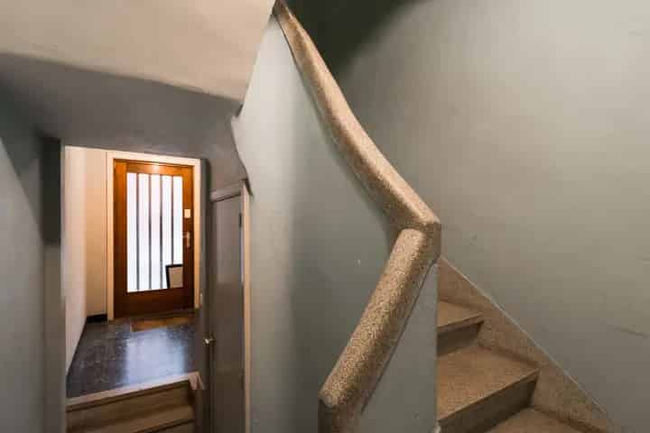 Appartementen te Koop: 4 Units met Garages