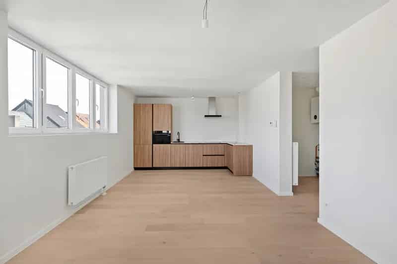 Gerenoveerd Dakappartement Antwerpen - Nabij Park Spoor Noord