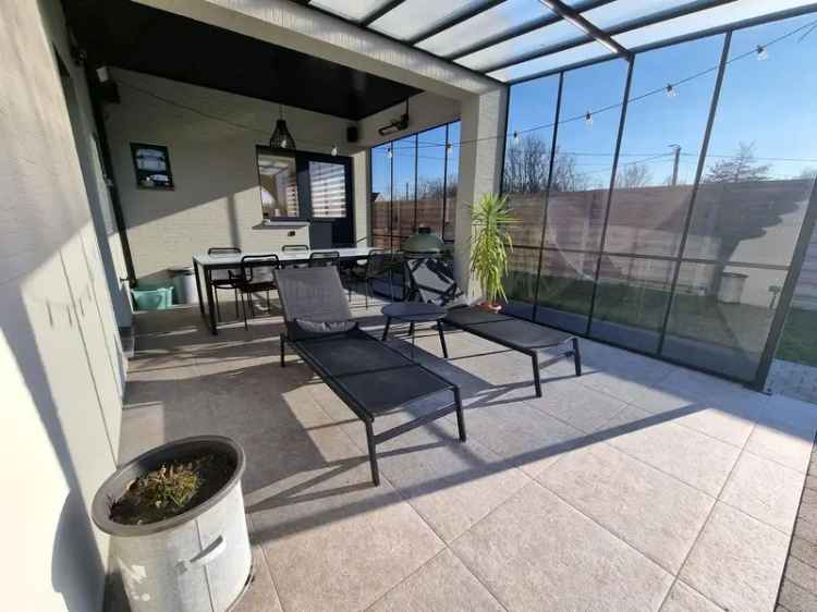 Instapklare woning 5 slaapkamers magazijn zelfstandigen