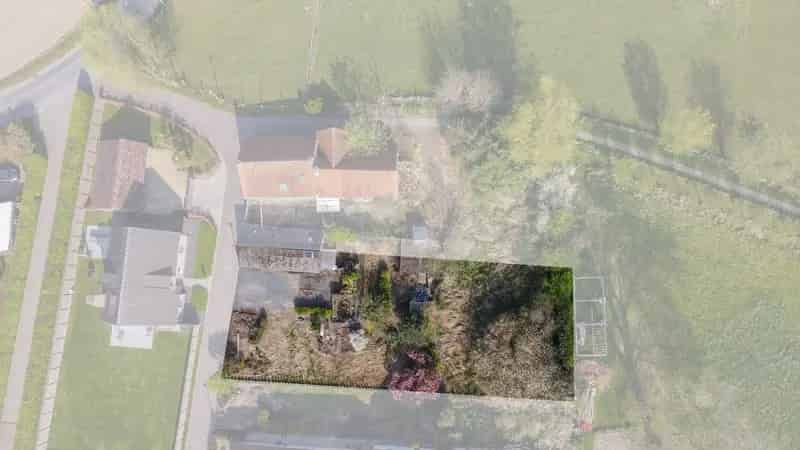 Bouwgrond Huise Landelijk gelegen