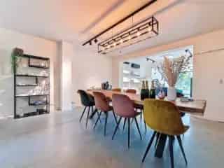 Handelspand te koop Dilbeek 157m² Showroom Kantoor Keuken Tuin