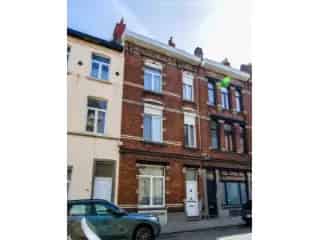 Huis te Koop Etterbeek 300m² Twee Appartementen Tuin