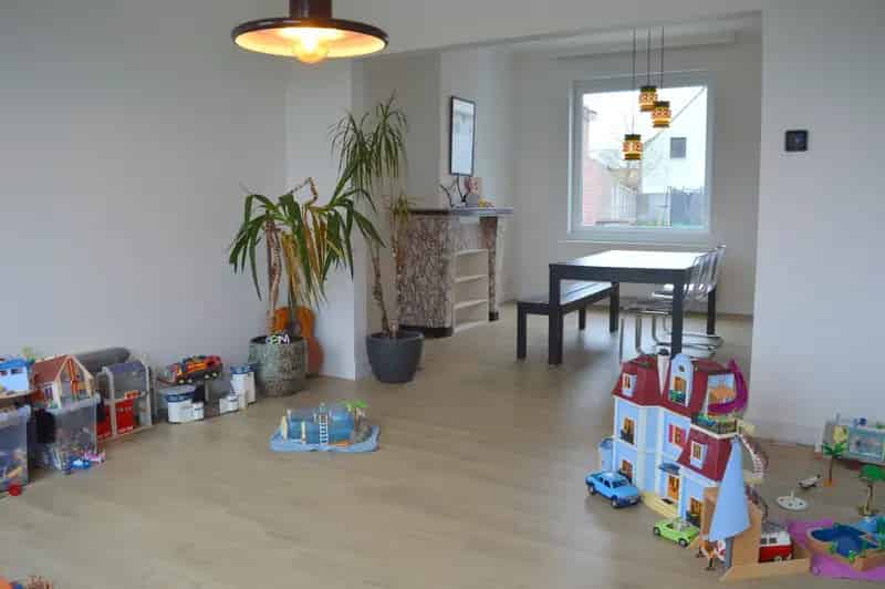 Huis te huur Gullegem: 3 slaapkamers, 2 badkamers, nabij centrum
