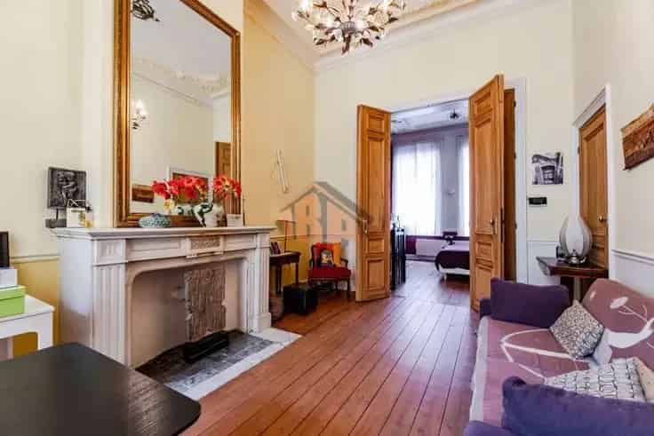 Appartementsblok Te Koop Elsene 7 Slaapkamers Tuin