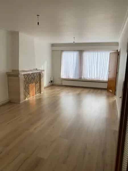 Appartement te koop 2 slaapkamers Garagebox Ruim terras