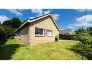 Huis te koop Froyennes - Gelijkvloers 2 slaapkamers tuin