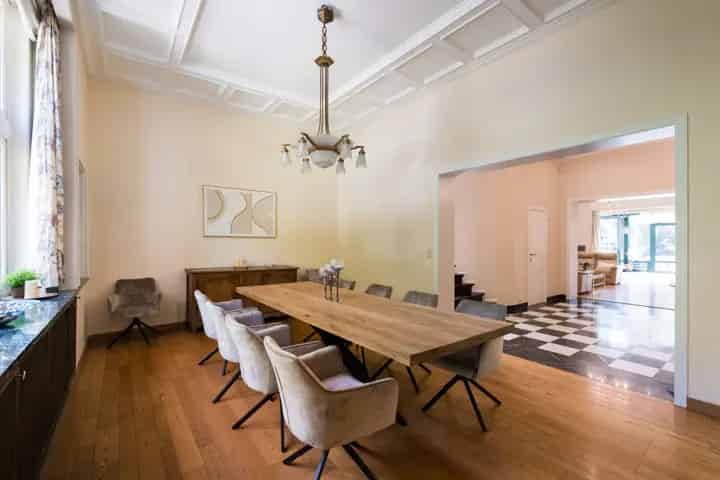 Huis Te Koop , Sint-Pieters-Woluwe, Vlaams-Brabant