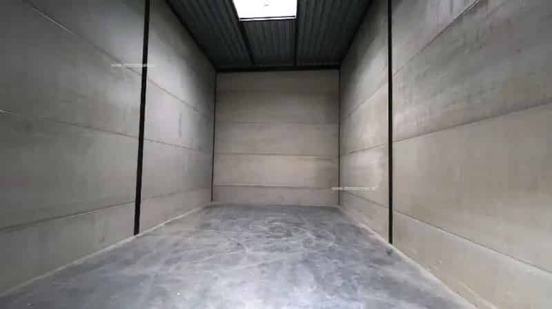 Magazijn te huur Roeselare 68m²