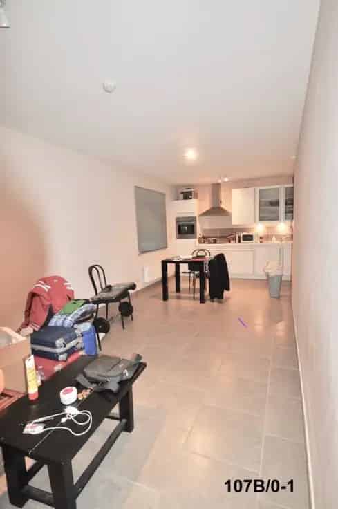 Studio Te Koop Appartement met Autostaanplaats