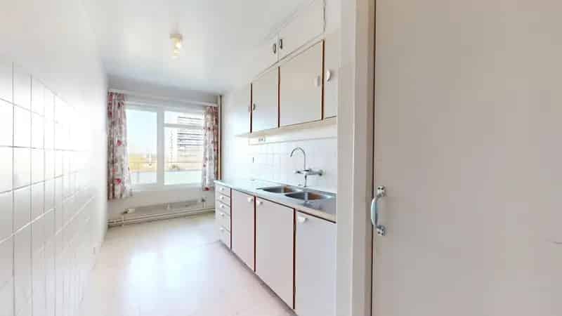 Appartement te Evere nabij station Bordet