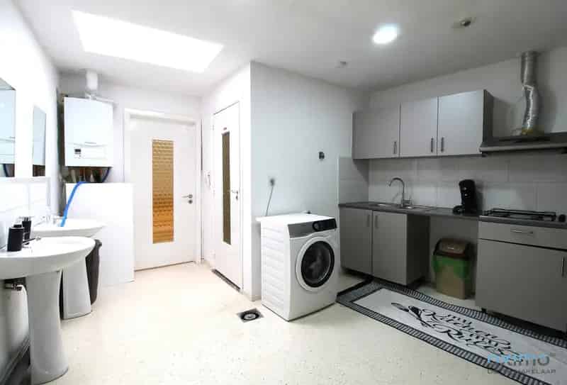 Te renoveren halfopen woning Gent 4 slaapkamers