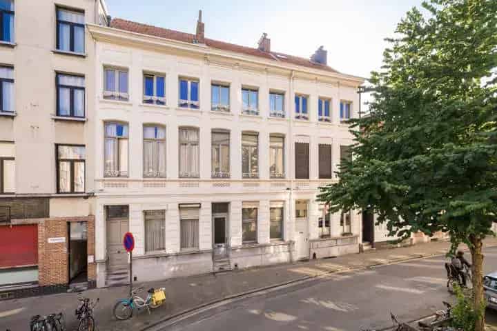 Huis te Koop Antwerpen 4 slaapkamers Tuin Harmonybuurt