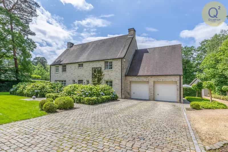 Huis te koop met zonnepanelen 9000Kwp en vele extra's