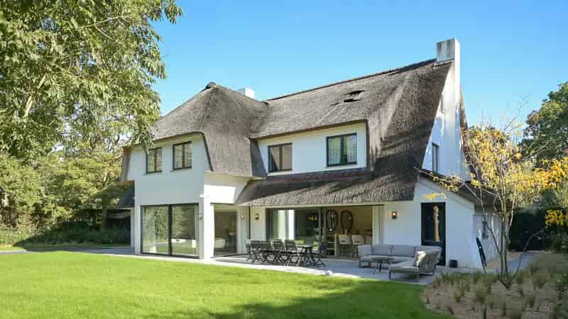 Ruime Villa te Koop in het Zoute