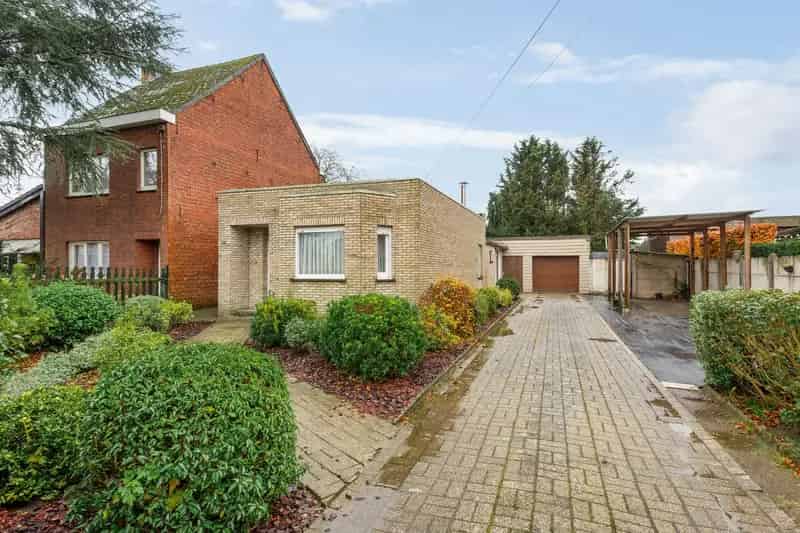 Te renoveren woning Bevel 2 slaapkamers groene tuin